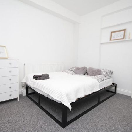 Lovely 3 Bed Spacious Flat Apartment In Central לונדון מראה חיצוני תמונה