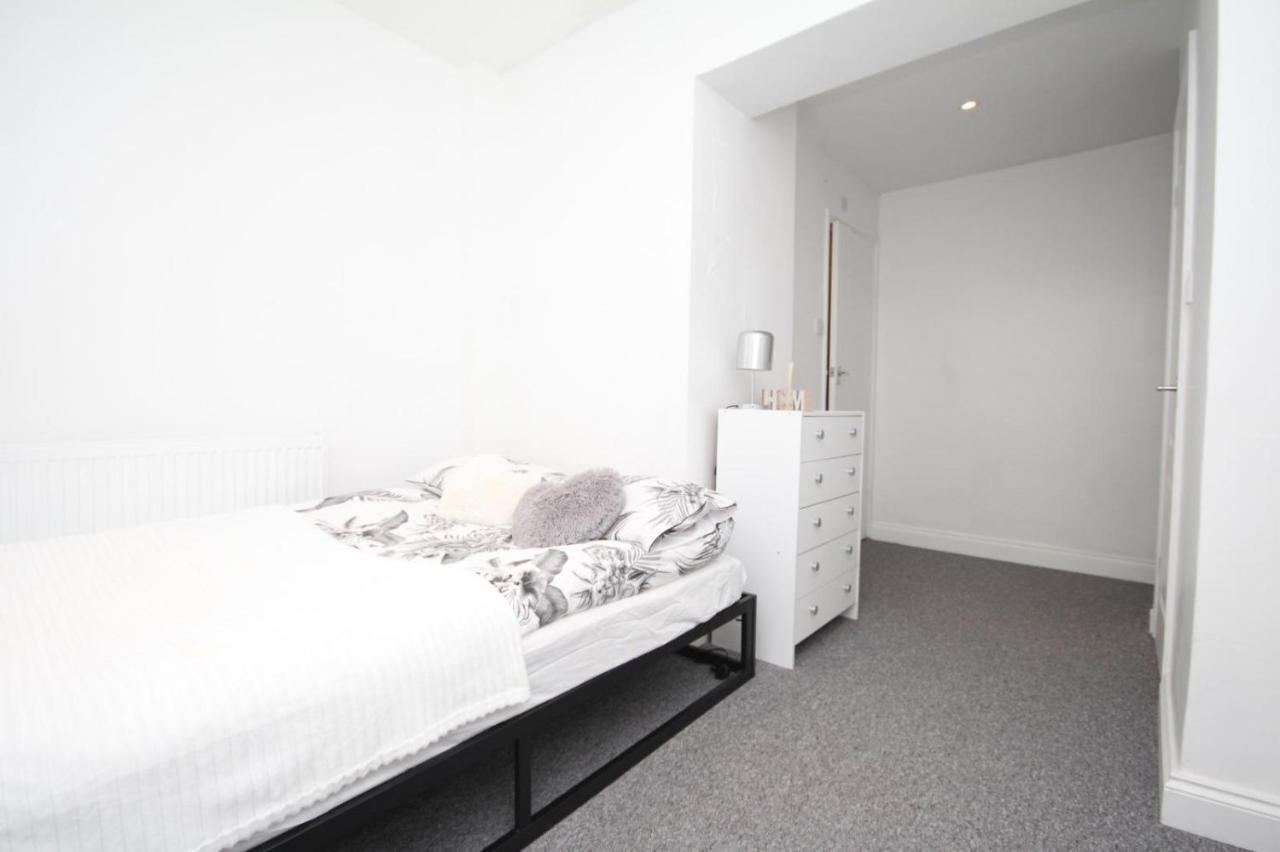 Lovely 3 Bed Spacious Flat Apartment In Central לונדון מראה חיצוני תמונה