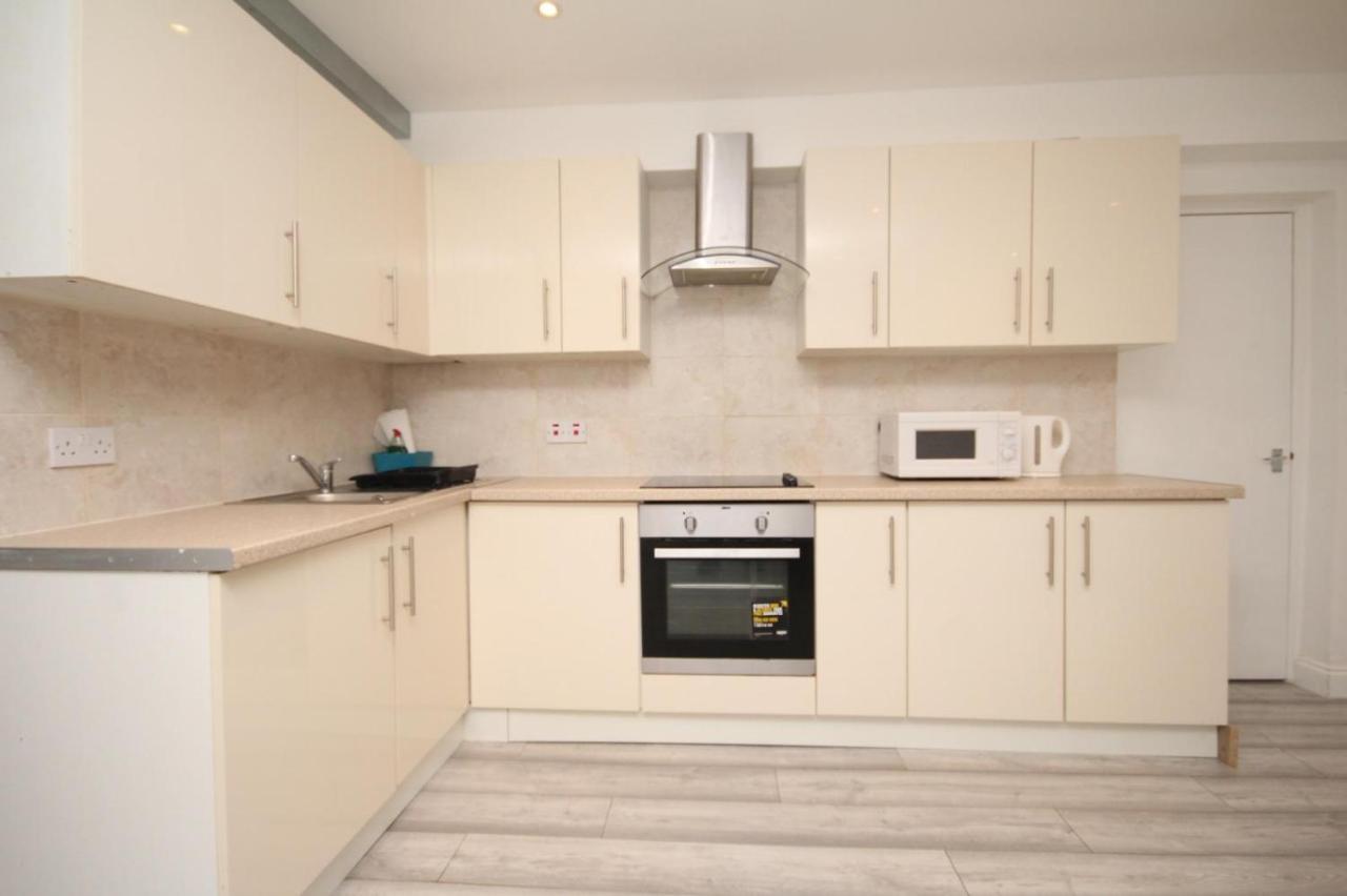 Lovely 3 Bed Spacious Flat Apartment In Central לונדון מראה חיצוני תמונה